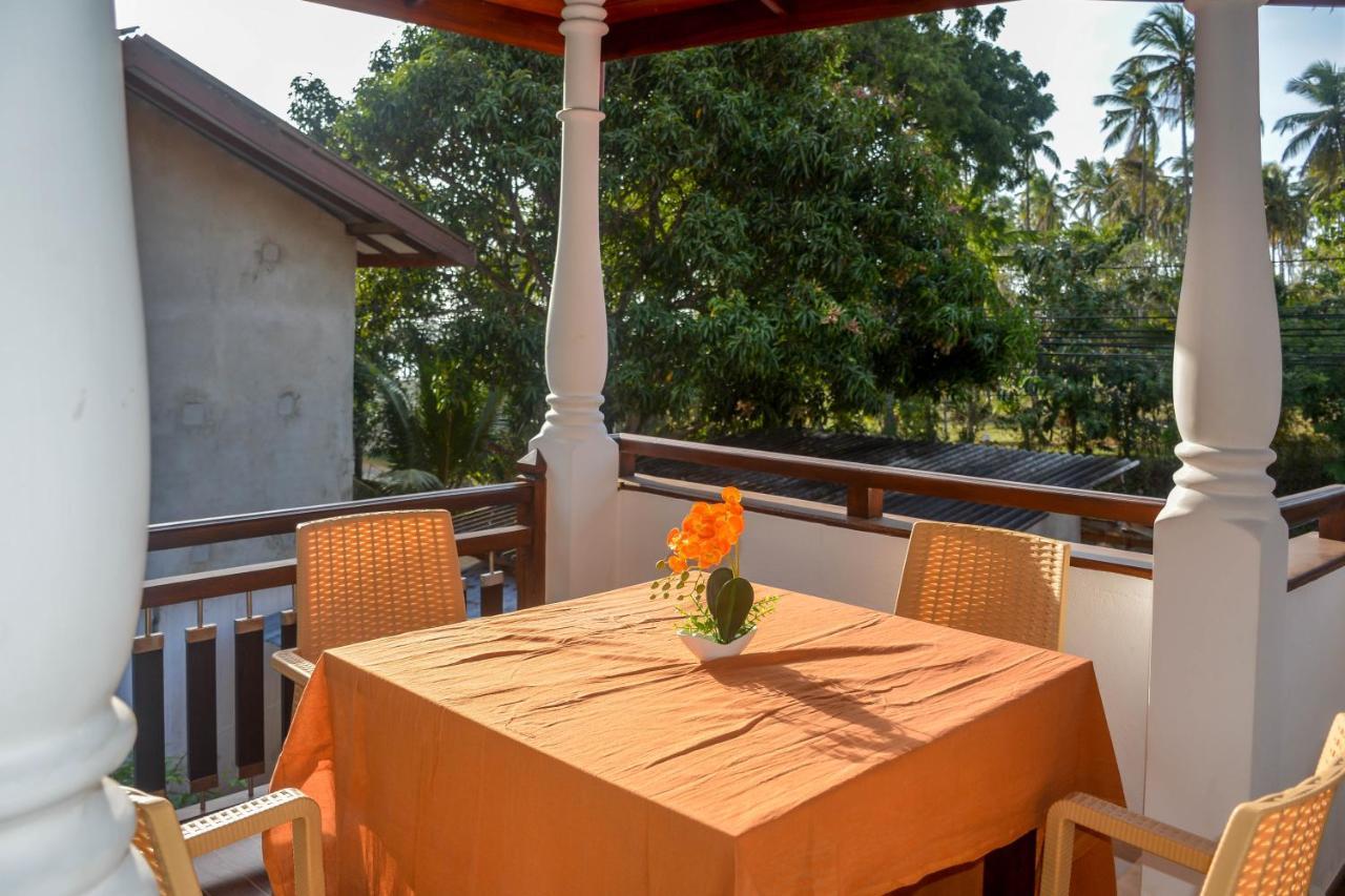 Janu Homestay Tangalle Eksteriør billede