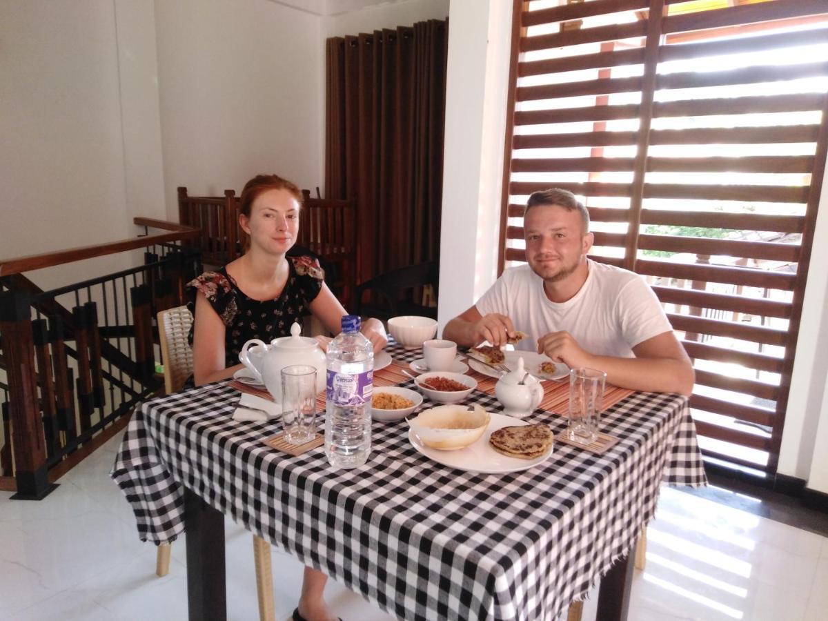 Janu Homestay Tangalle Eksteriør billede